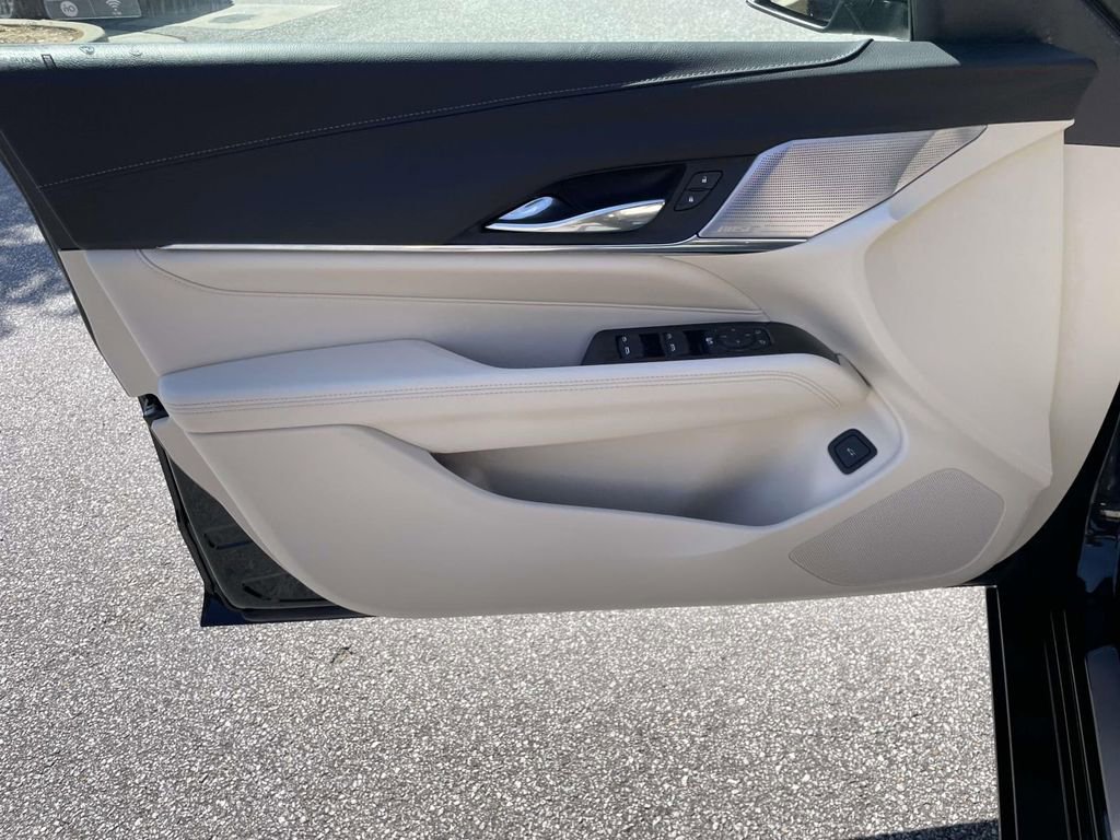 2023 Cadillac CT4 Luxury