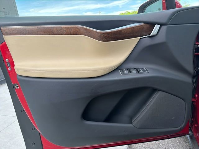 2016 Tesla Model X 90D