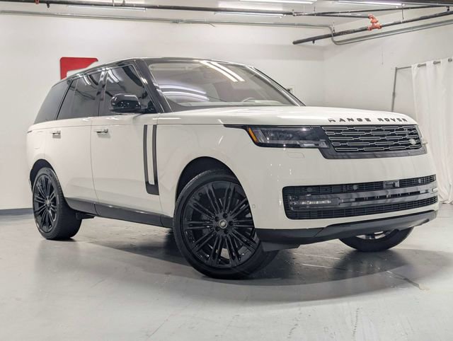 2023 Land Rover Range Rover SE