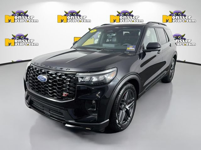Used 2025 Ford Explorer ST
