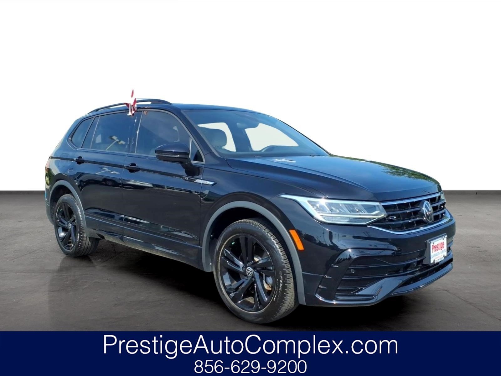 Certified 2023 Volkswagen Tiguan SE R-Line