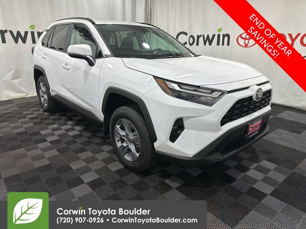 2025 Toyota RAV4 Hybrid XLE