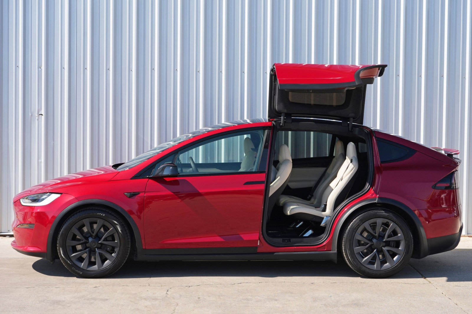 2022 Tesla Model X Plaid