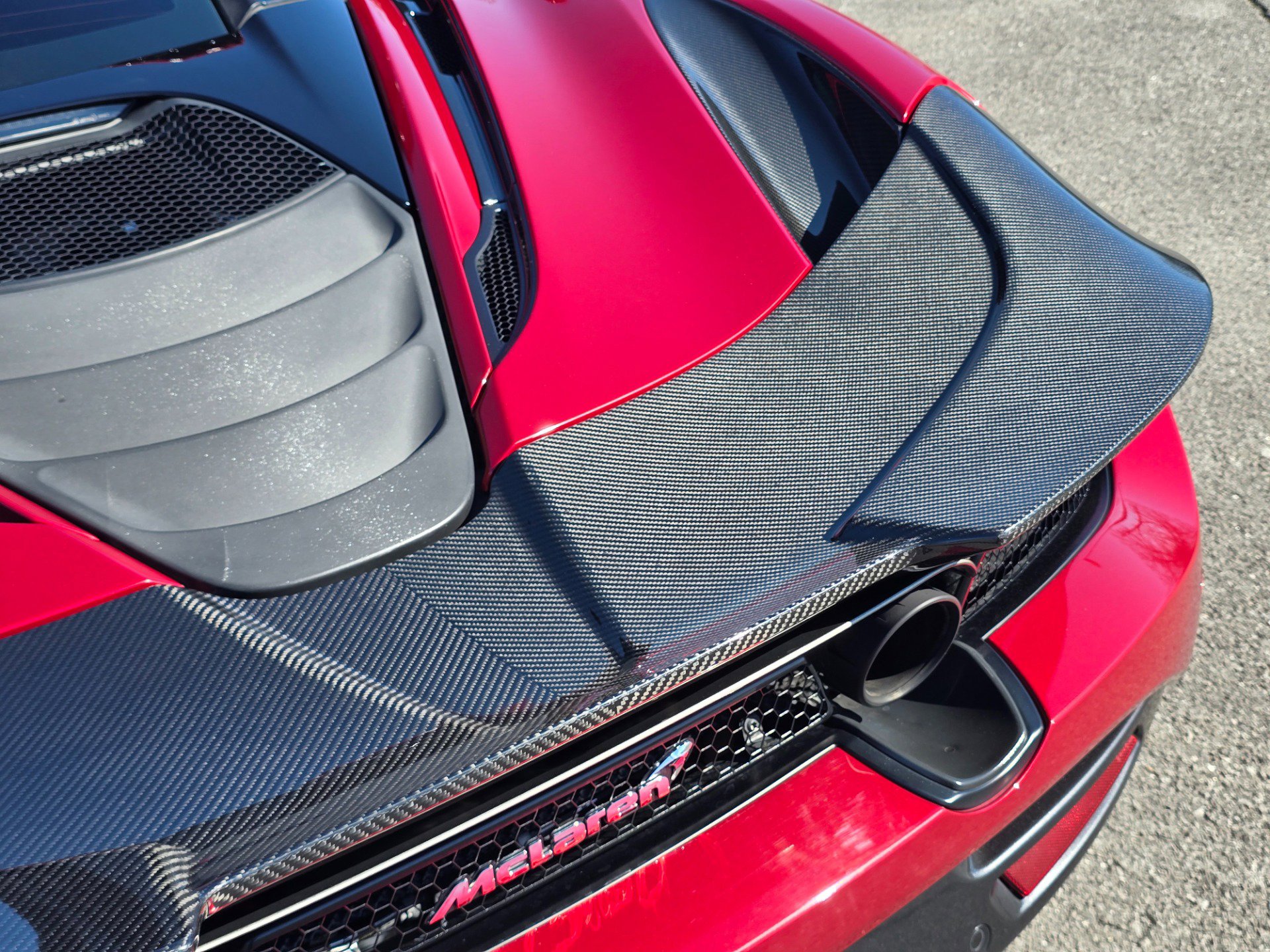 Used 2019 McLaren 720S Performance photo 45