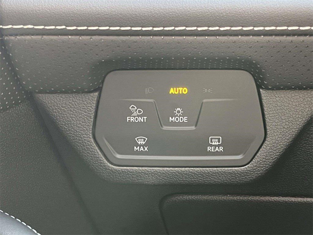 2026 Volkswagen Atlas SE