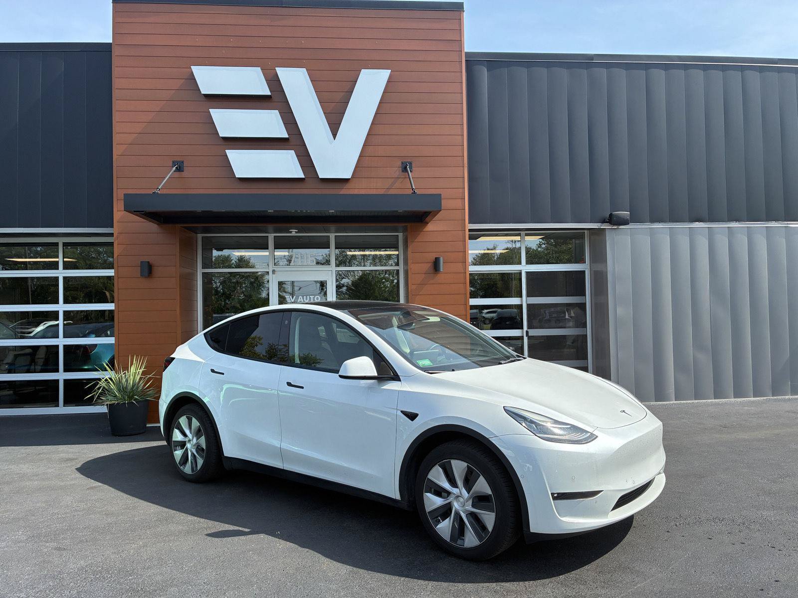 Used 2022 Tesla Model Y Long Range