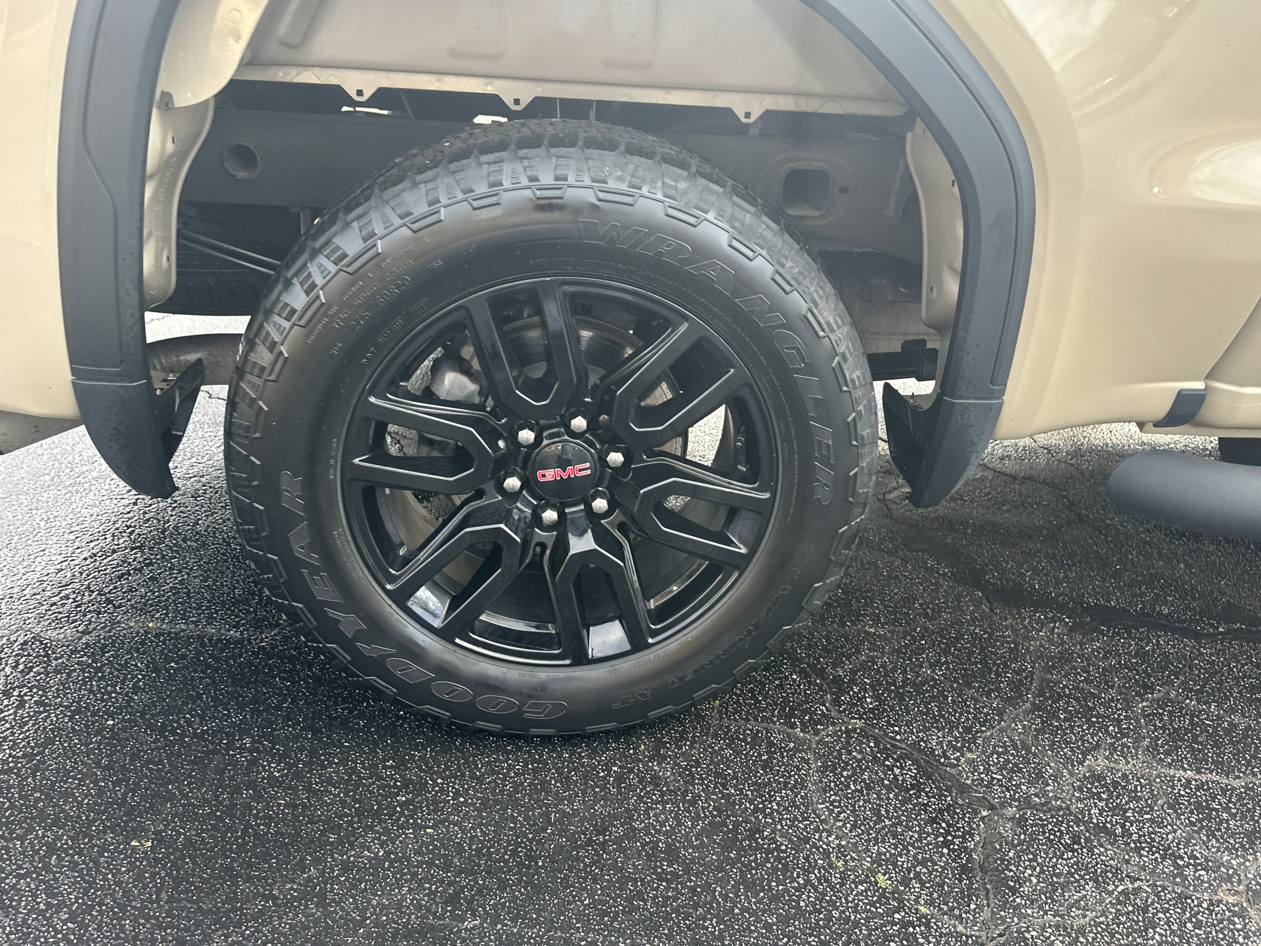 2023 GMC Sierra 1500 Elevation