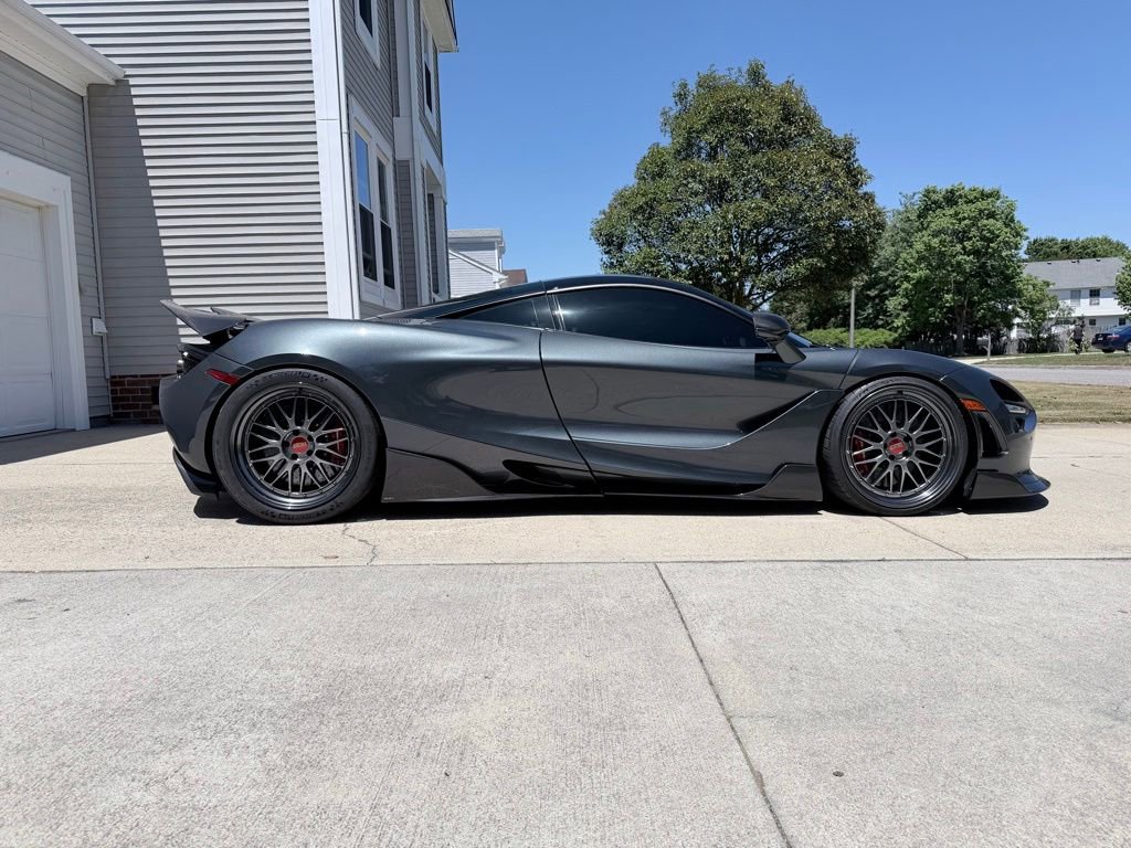 Used 2019 McLaren 720S photo 13