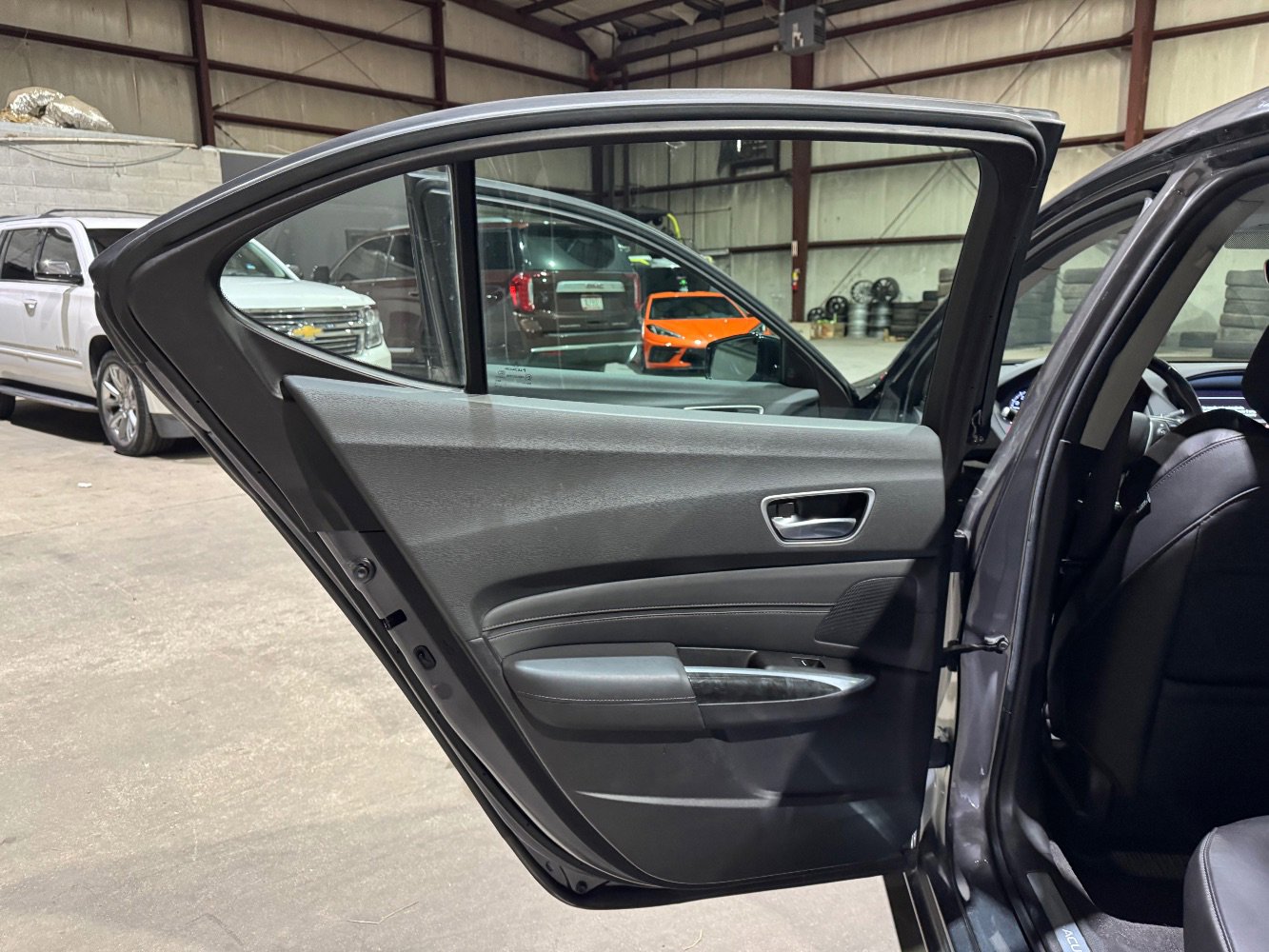 2019 Acura TLX w/ Technology Package