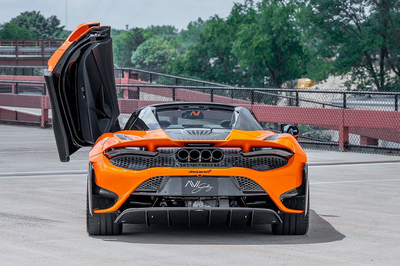 Used 2022 McLaren 765LT 2