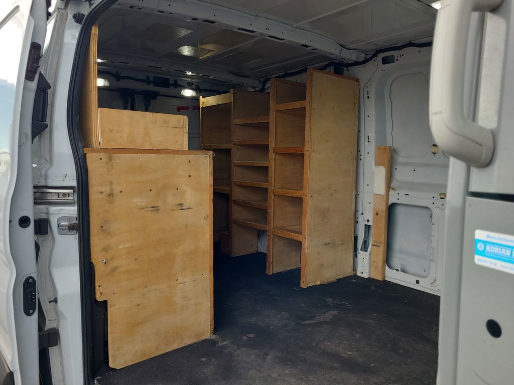 2018 Ford Transit 250 130" Low Roof