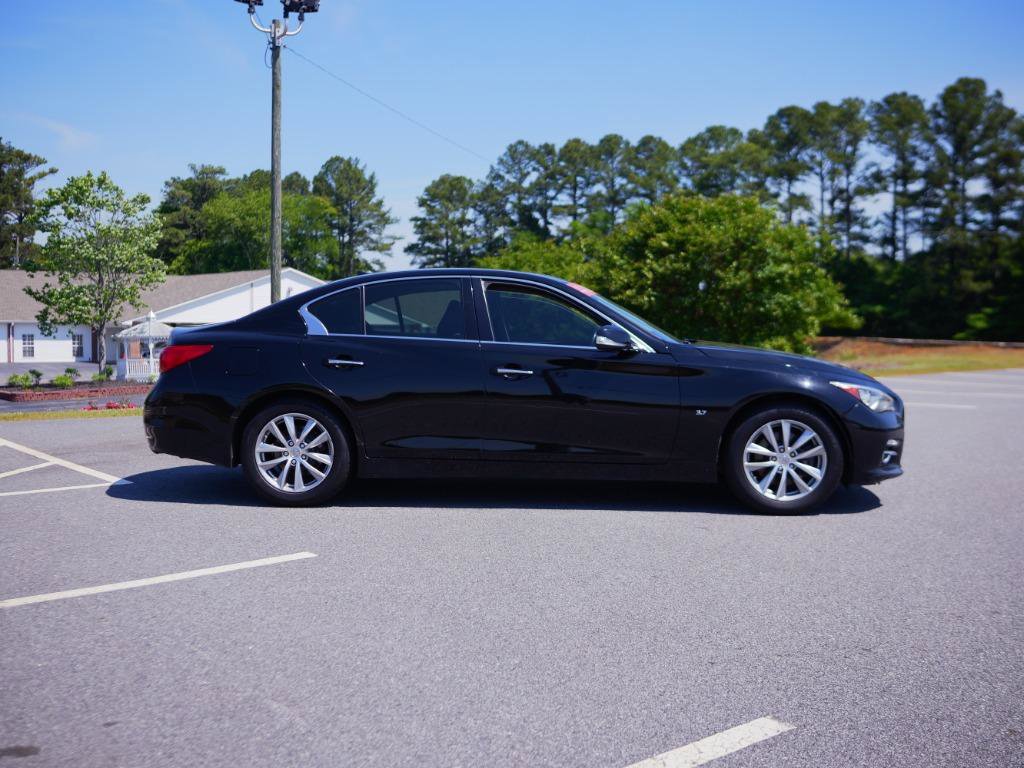 2014 INFINITI Q50 Premium