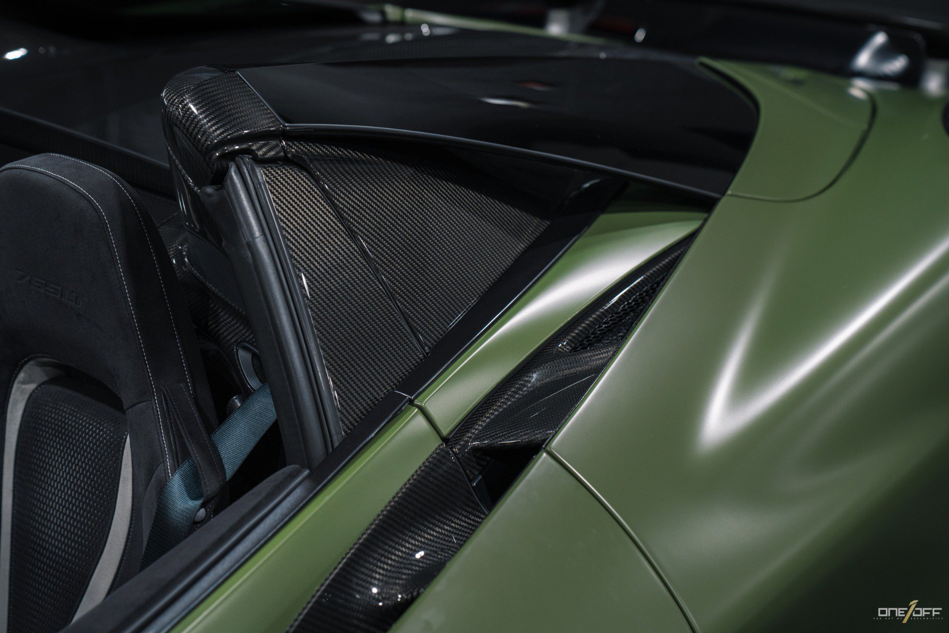 Used 2022 McLaren 765LT photo 10