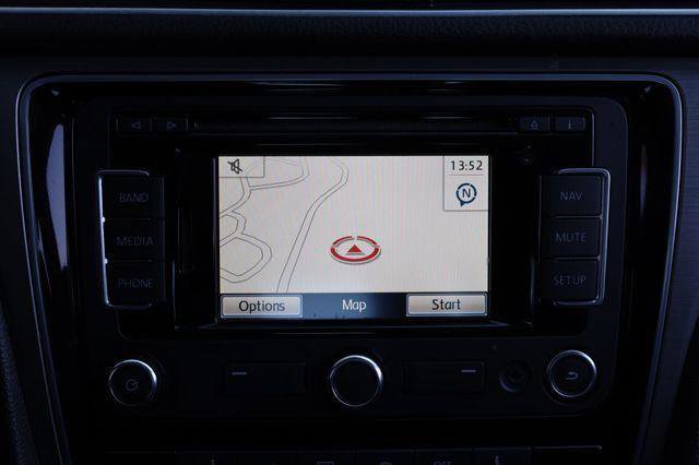 2015 Volkswagen Passat TDI SE