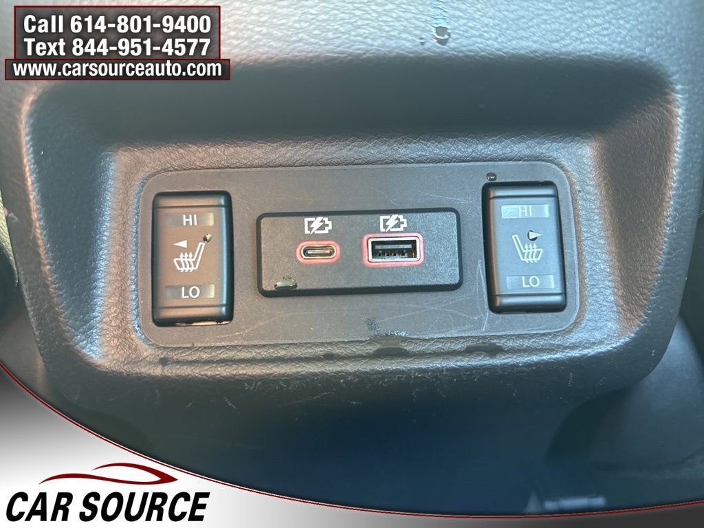 2023 Nissan Maxima SL