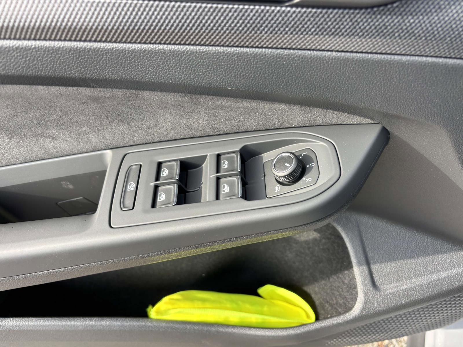 2026 Volkswagen GTI SE