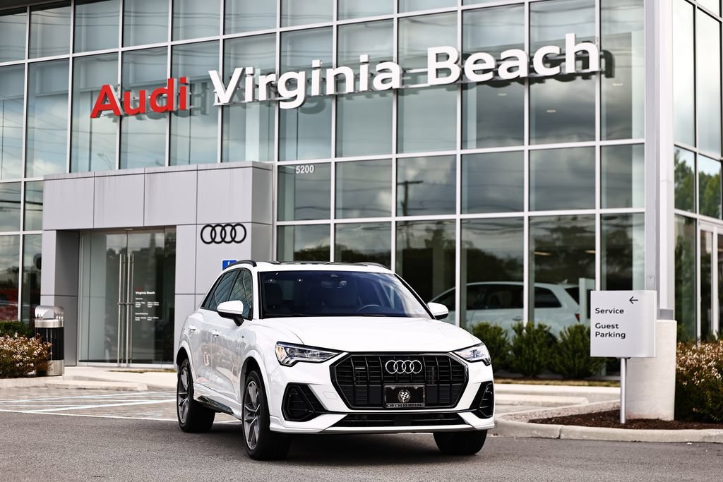 Used 2022 Audi Q3 2.0T Premium Plus w/ Premium Plus Package