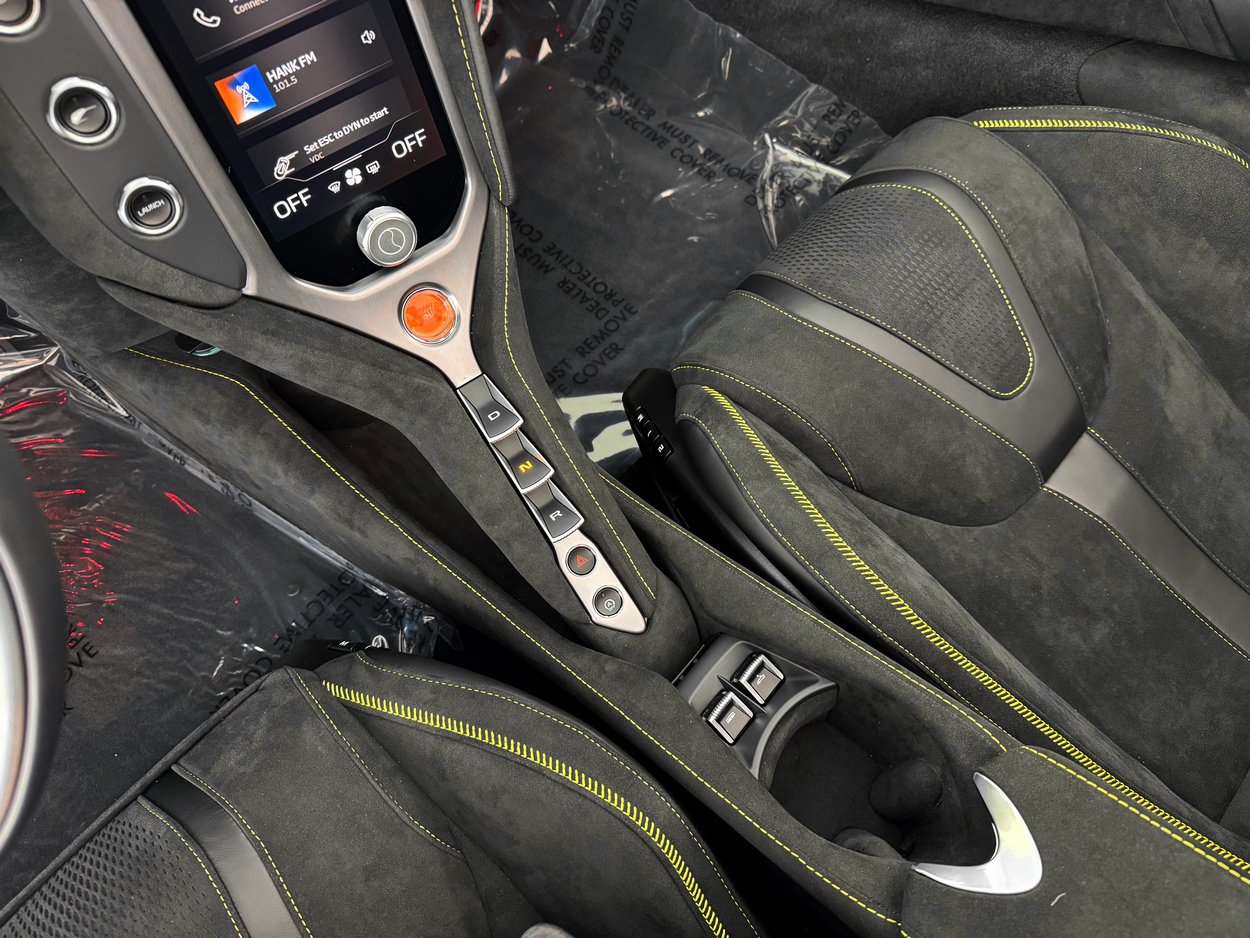 New 2026 McLaren 750S Spider photo 19
