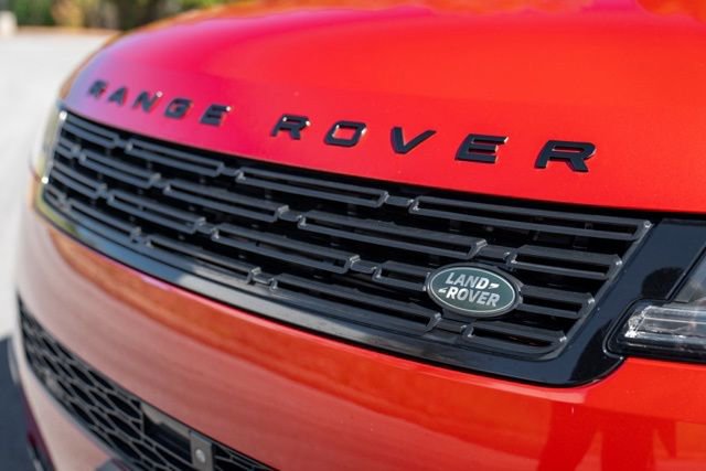 2024 Land Rover Range Rover Sport SE