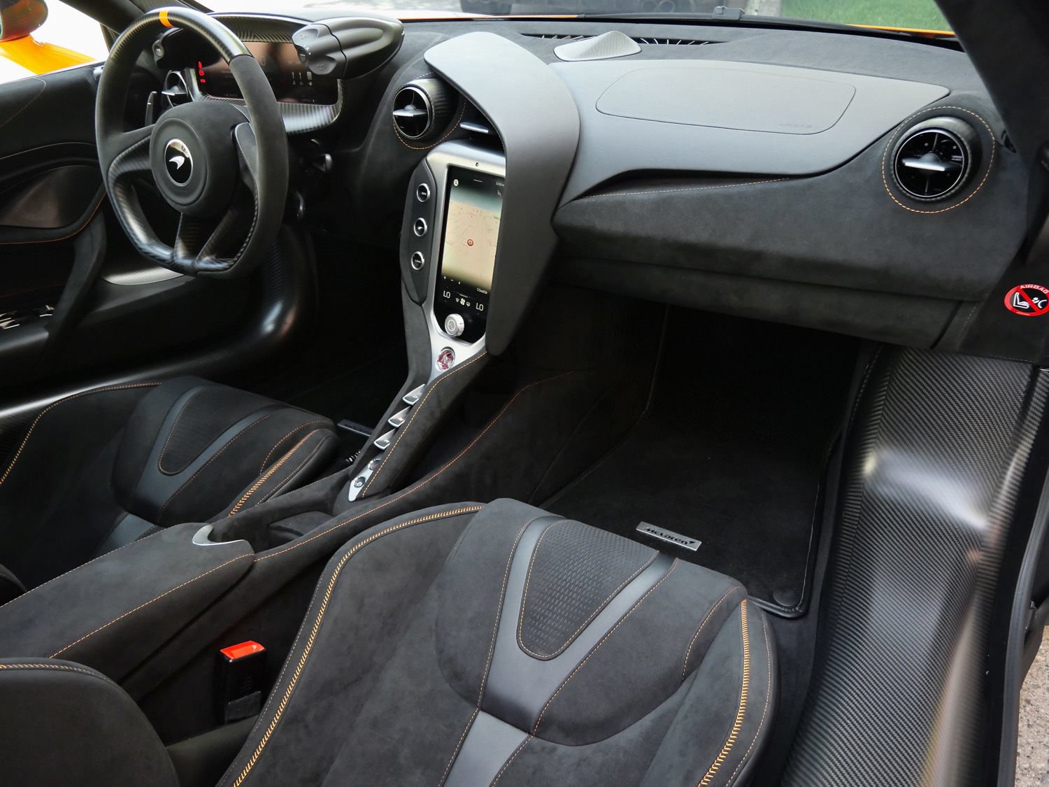 Used 2024 McLaren 750S photo 10