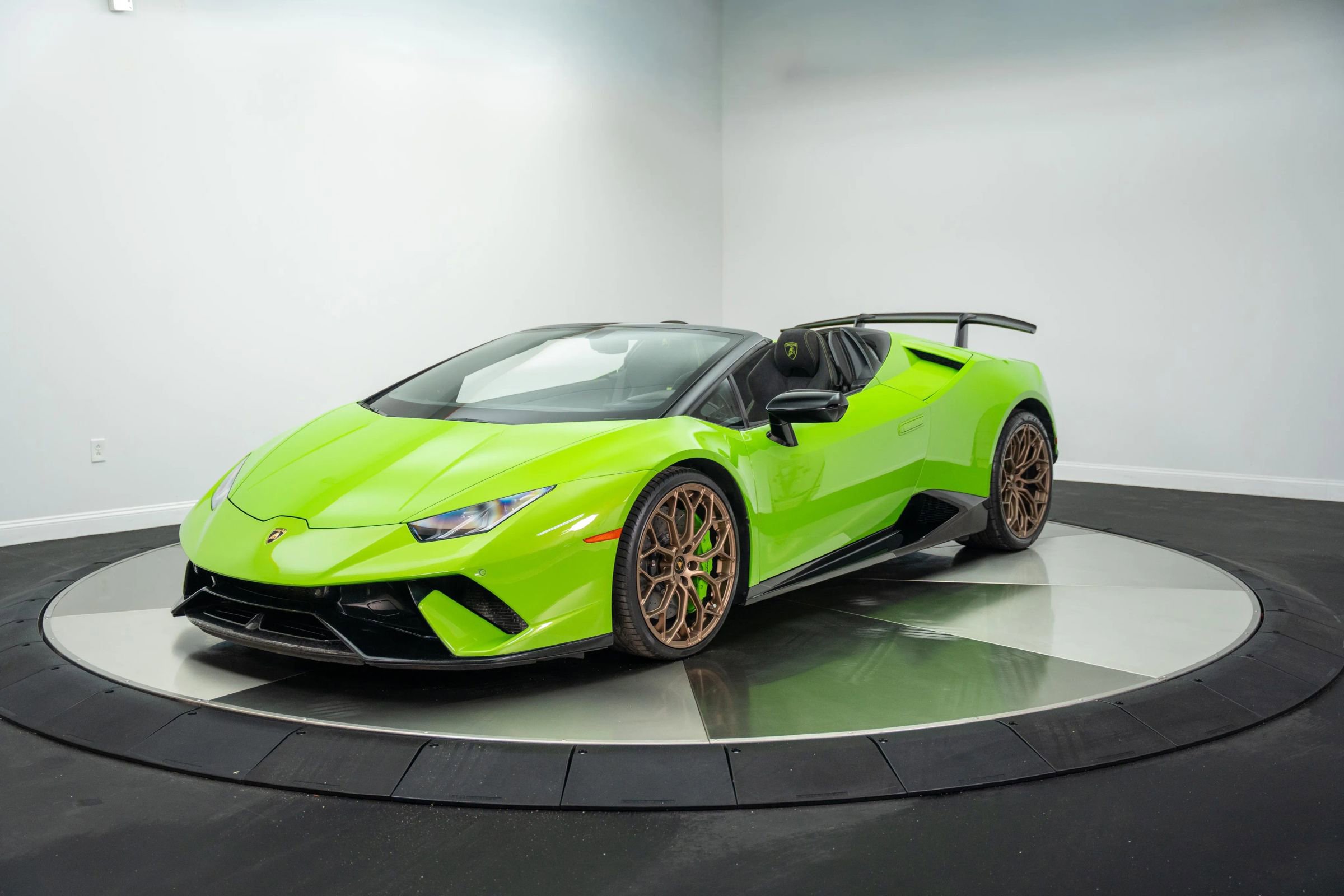 Used 2019 Lamborghini Huracan Performante