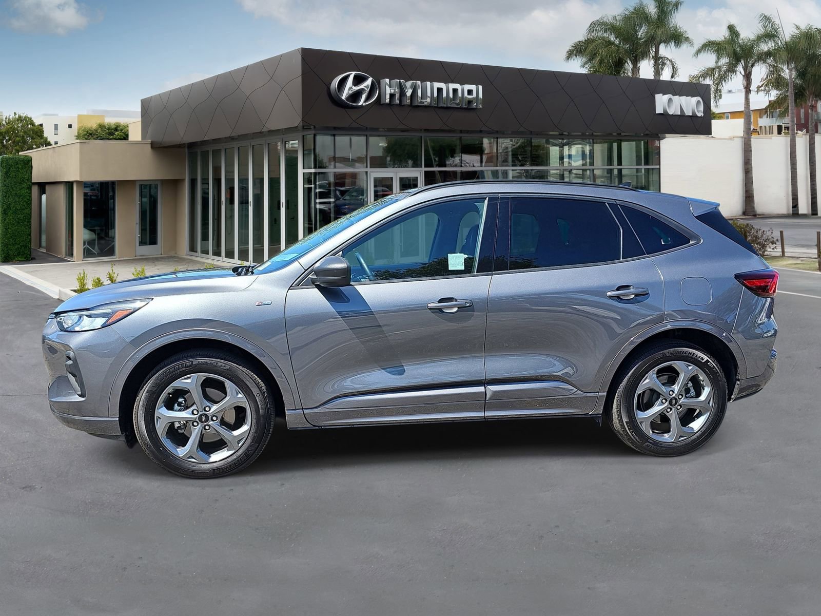 2024 Ford Escape ST-Line