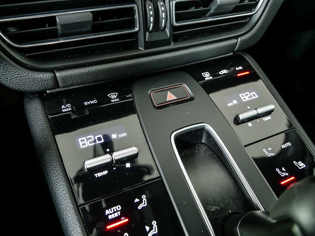 2023 Porsche Macan S