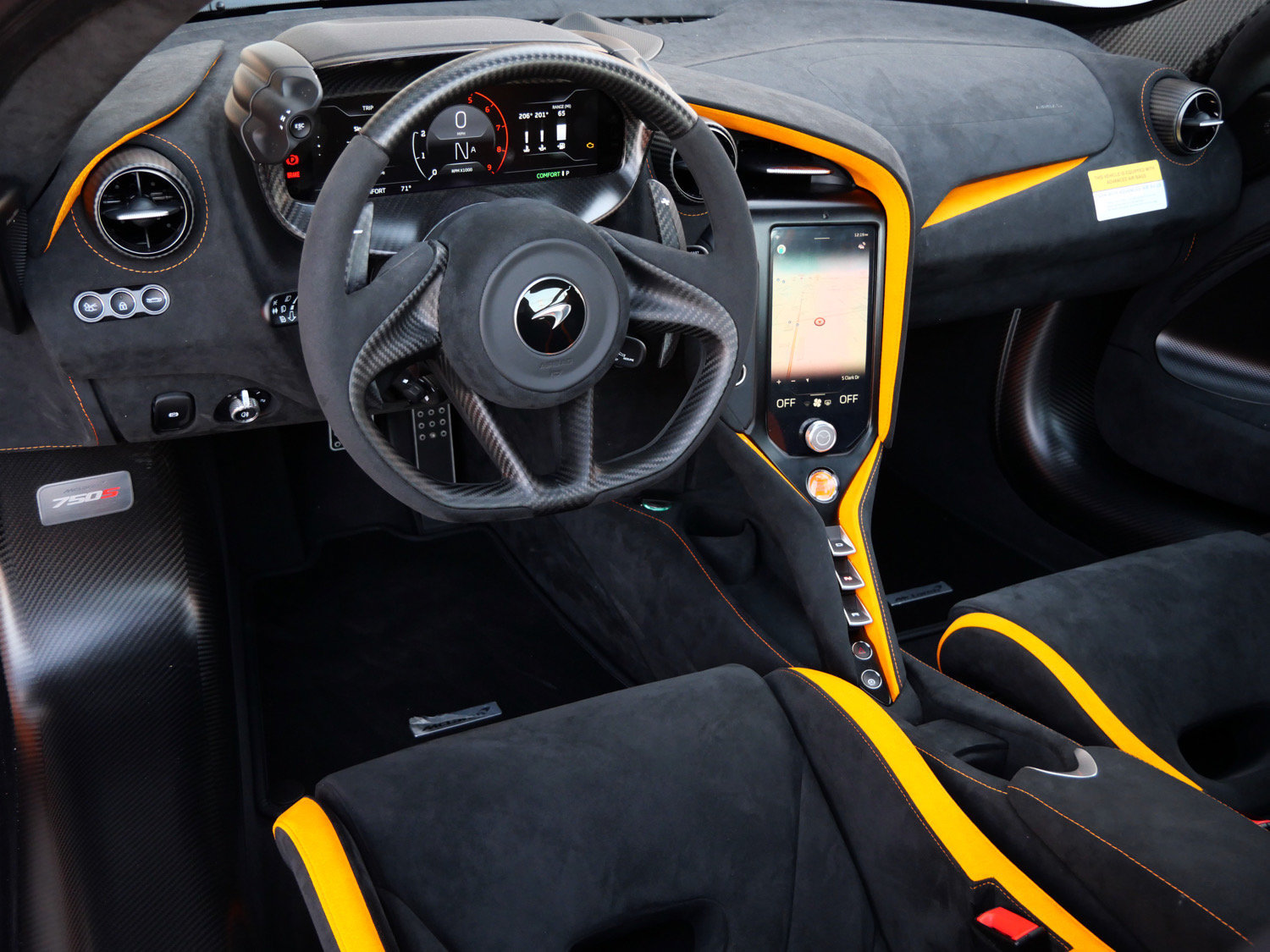 Used 2025 McLaren 750S photo 8