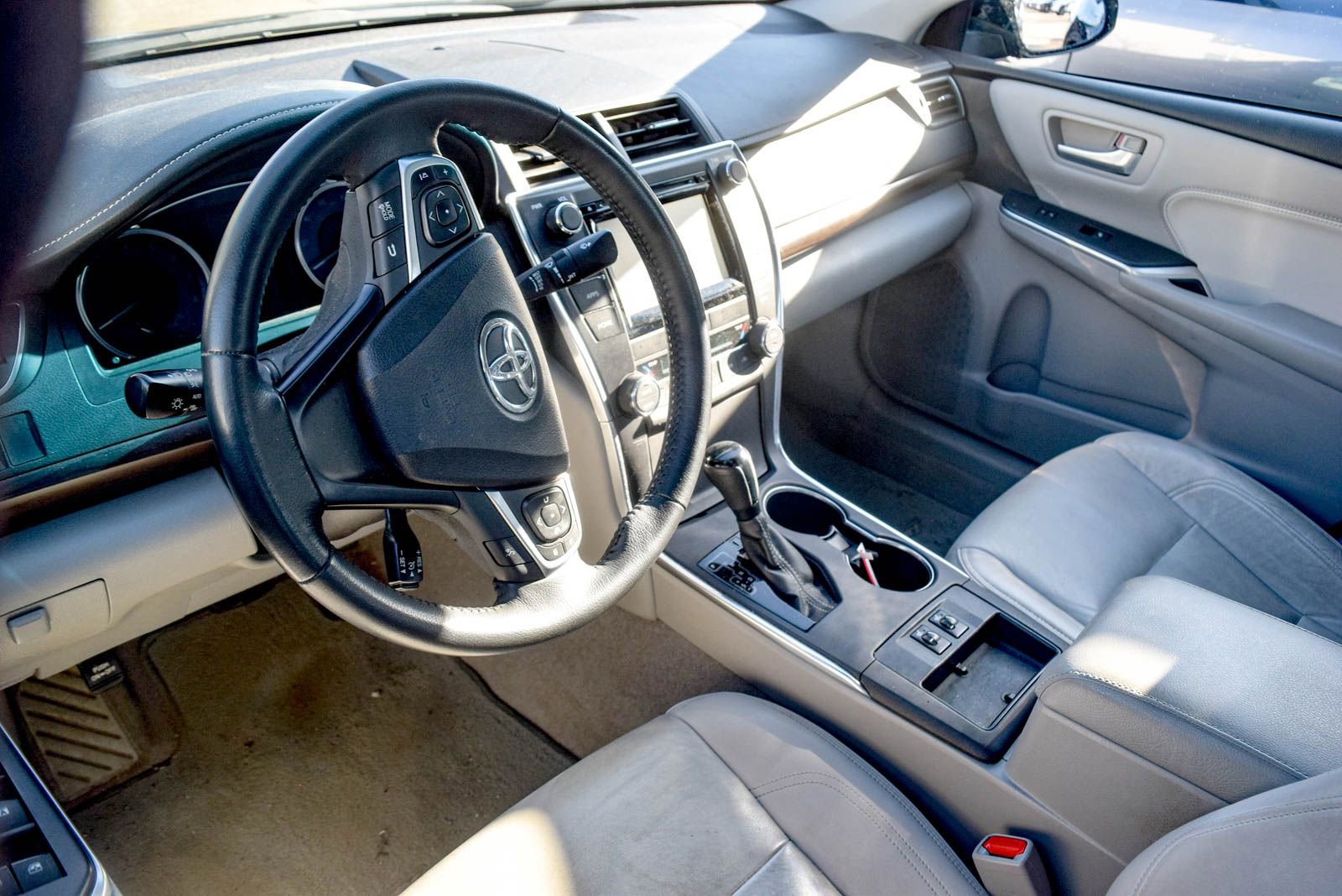 2016 Toyota Camry XLE