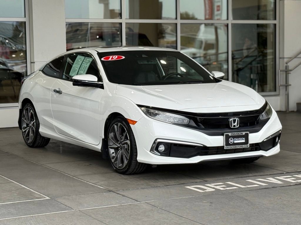 2019 Honda Civic Touring