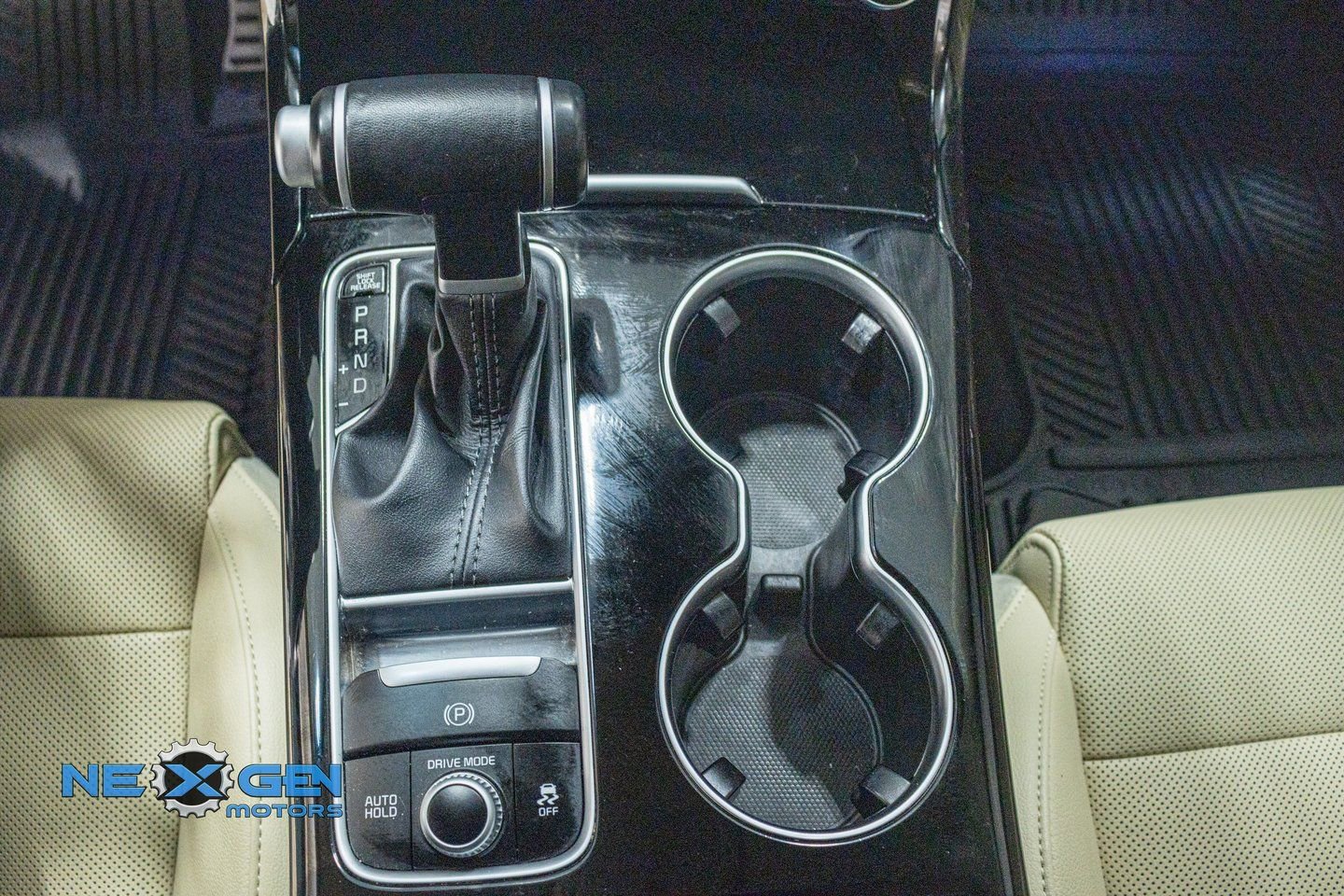 2023 Kia Stinger GT-Line