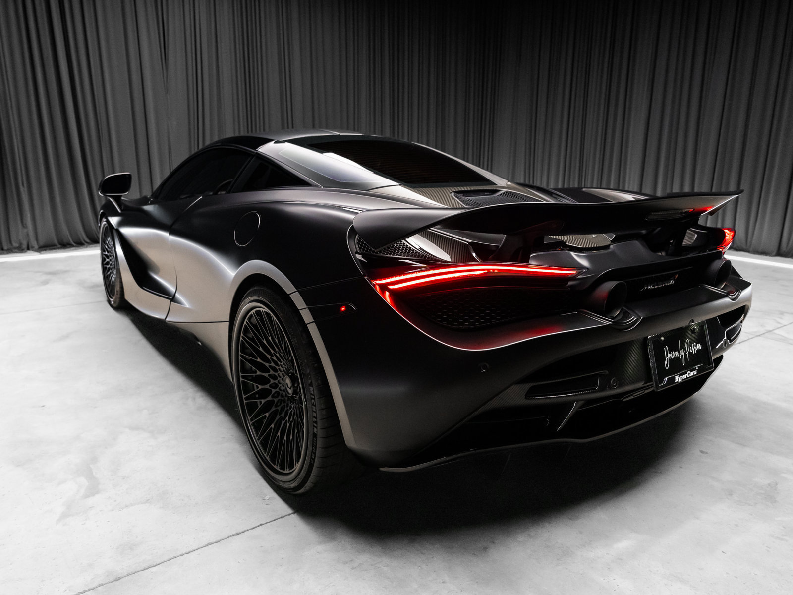Used 2018 McLaren 720S photo 40