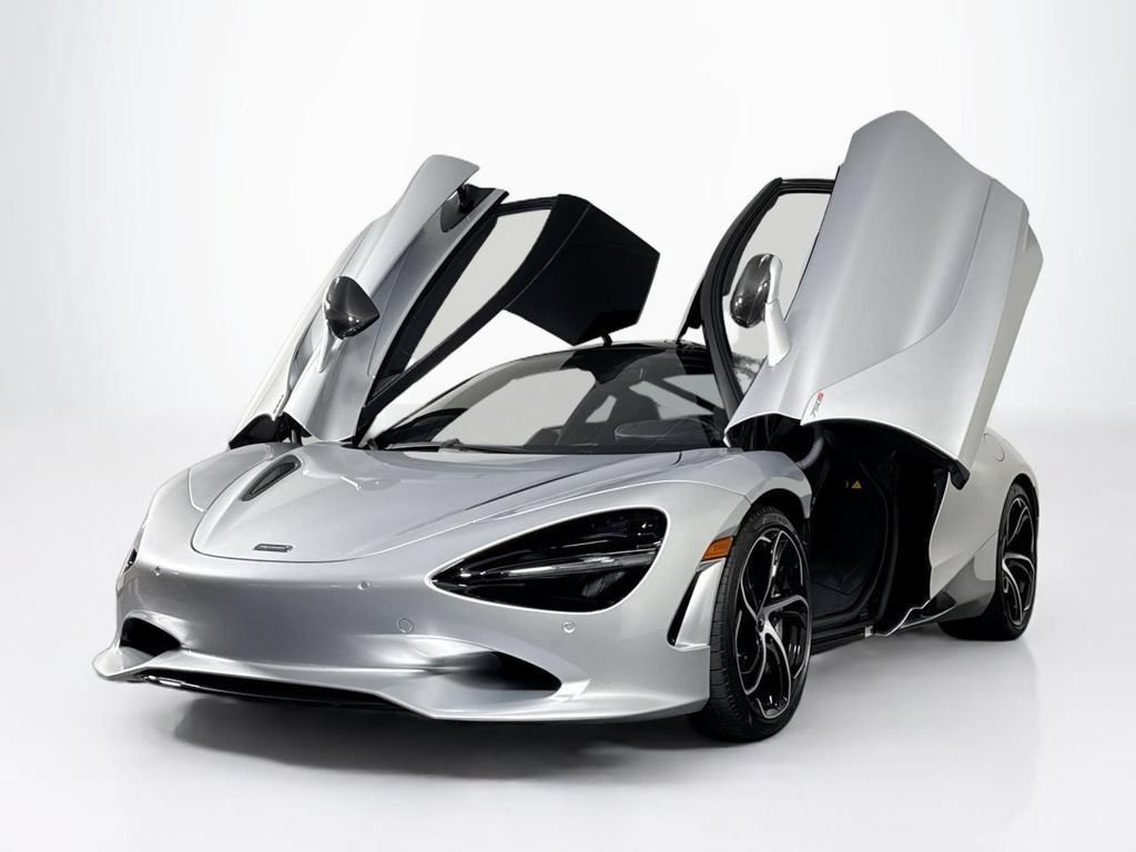 Used 2024 McLaren 750S photo 23