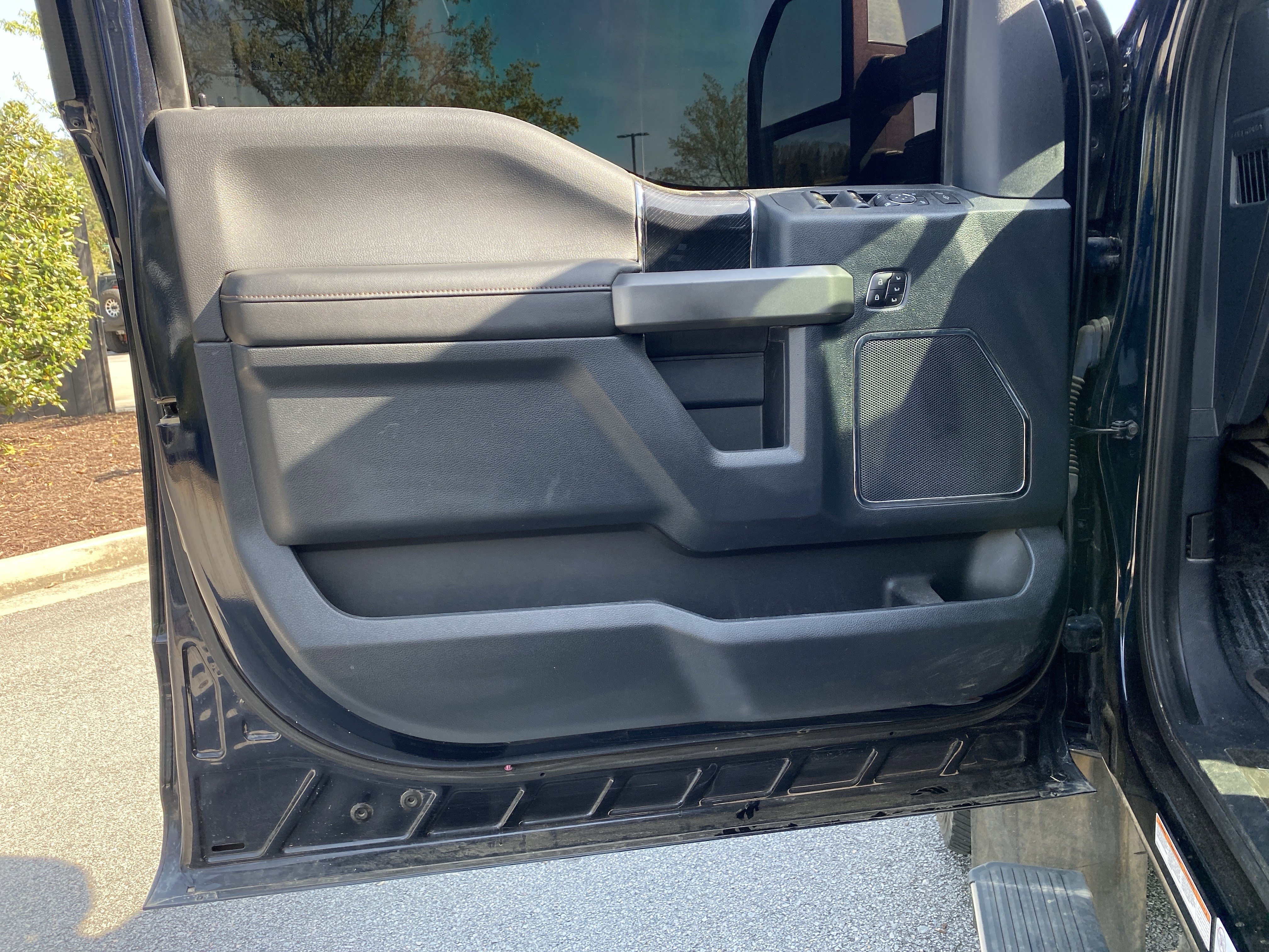 2022 Ford F450 Platinum