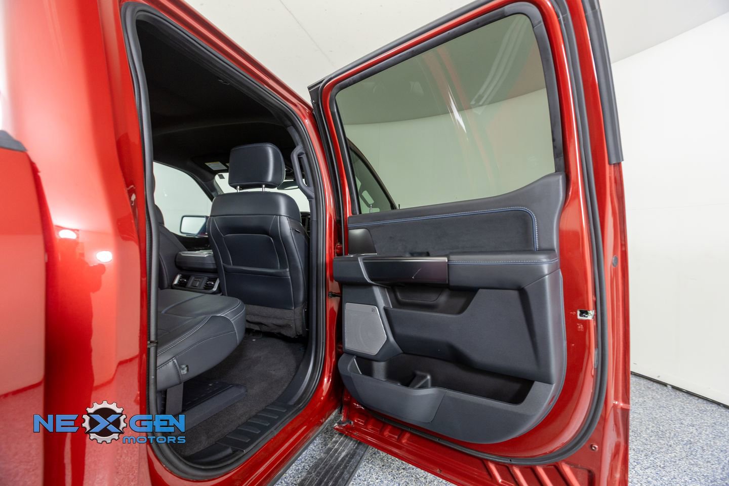 2024 Ford F150 Platinum