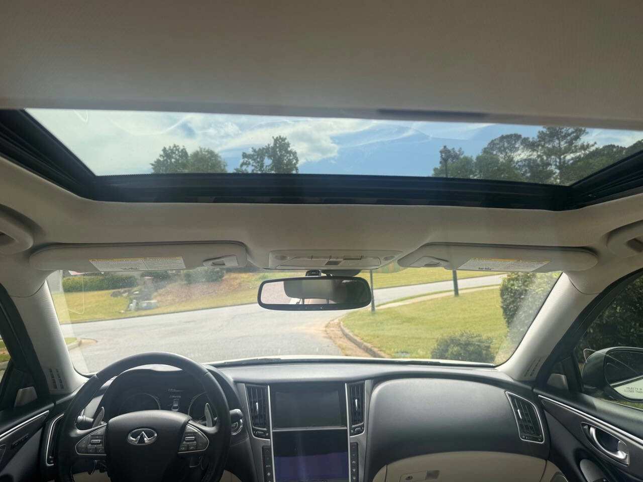 2017 INFINITI Q50 Sport