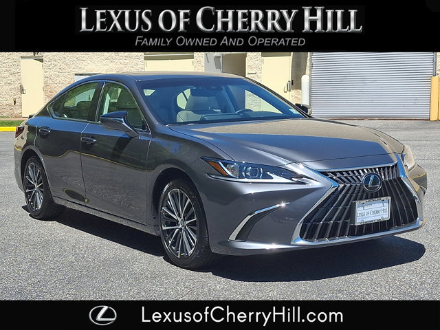 Certified 2025 Lexus ES 350 w/ Premium Package