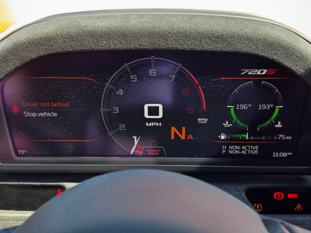 Used 2022 McLaren 720S Performance photo 17