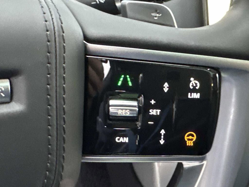 2024 Land Rover Range Rover SE