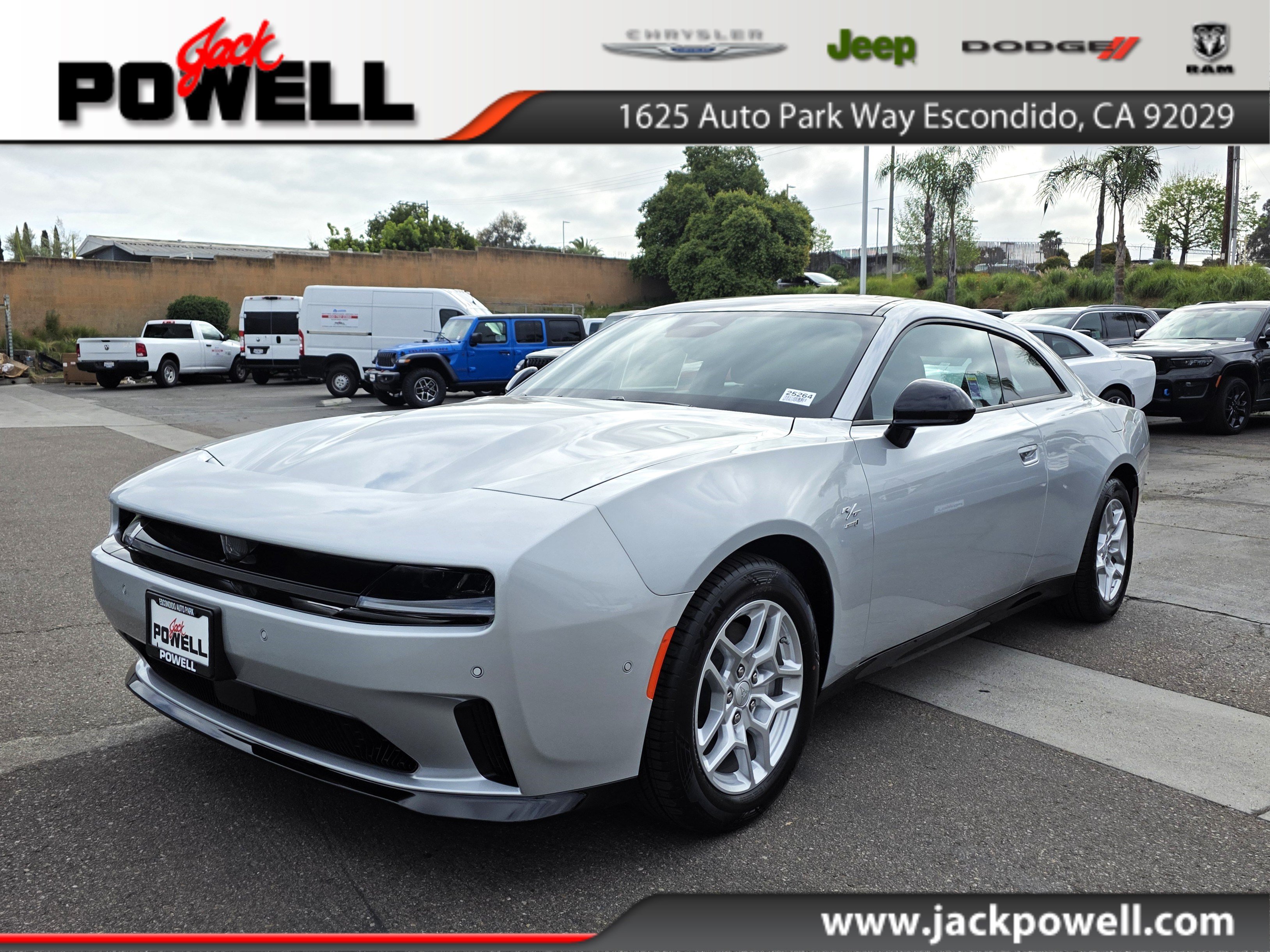 New 2025 Dodge Charger Daytona R/T w/ Sun & Sound Package