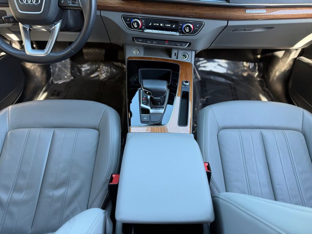 2022 Audi Q5 2.0T Premium