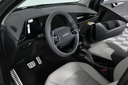 2025 Kia Niro EX Touring