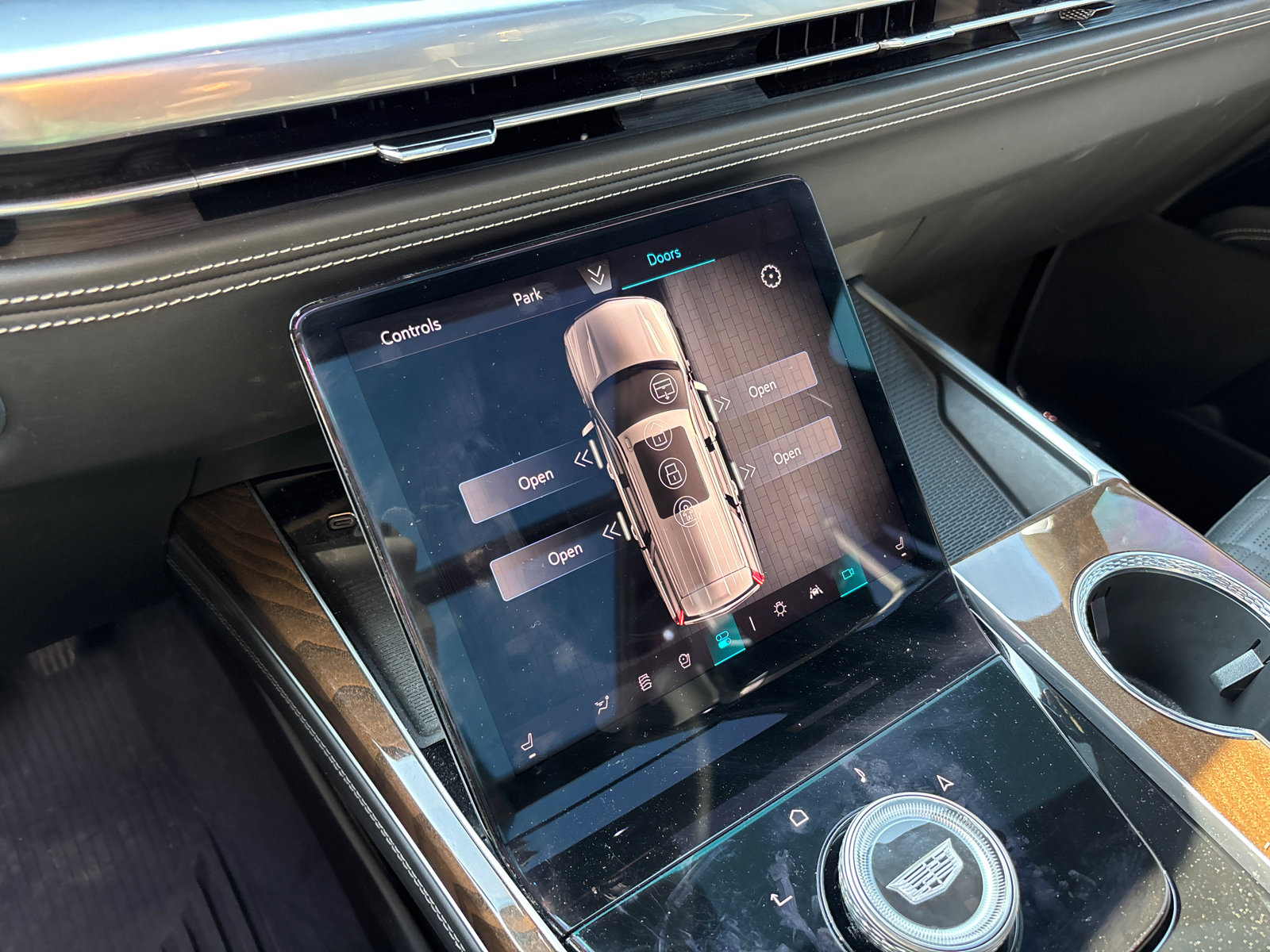 2025 Cadillac Escalade Sport Platinum