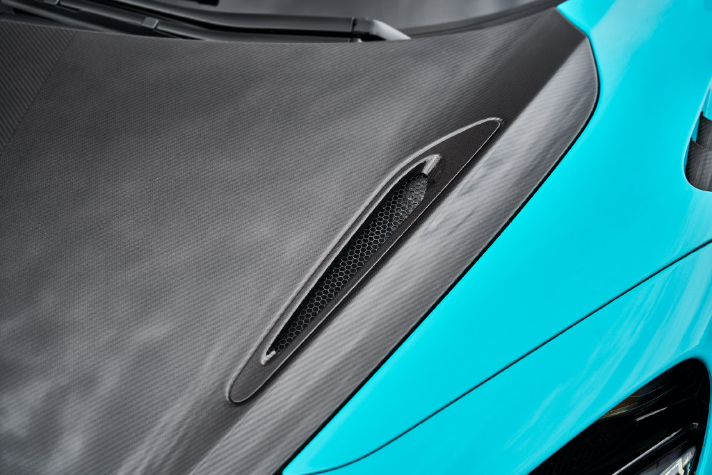 Used 2022 McLaren 765LT photo 9