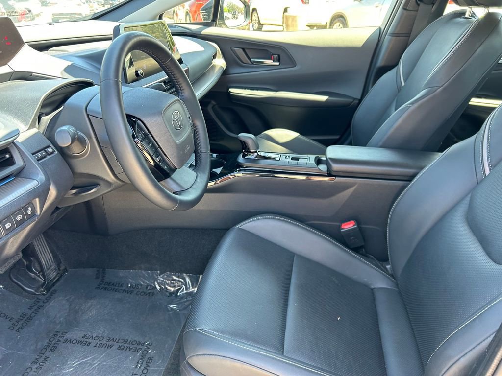 2025 Toyota Prius XLE