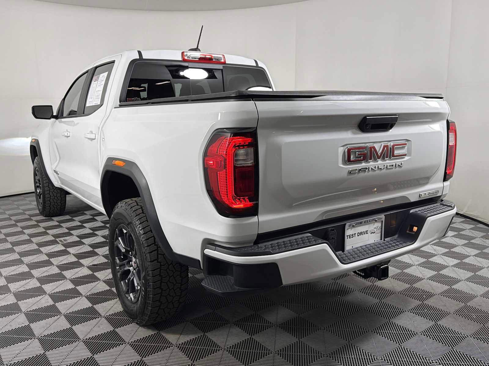 2023 GMC Canyon Elevation