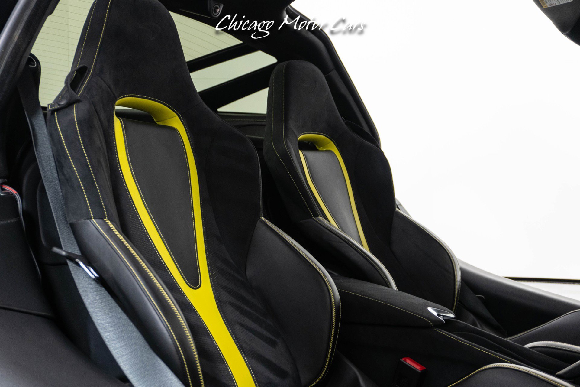 Used 2019 McLaren 720S photo 23