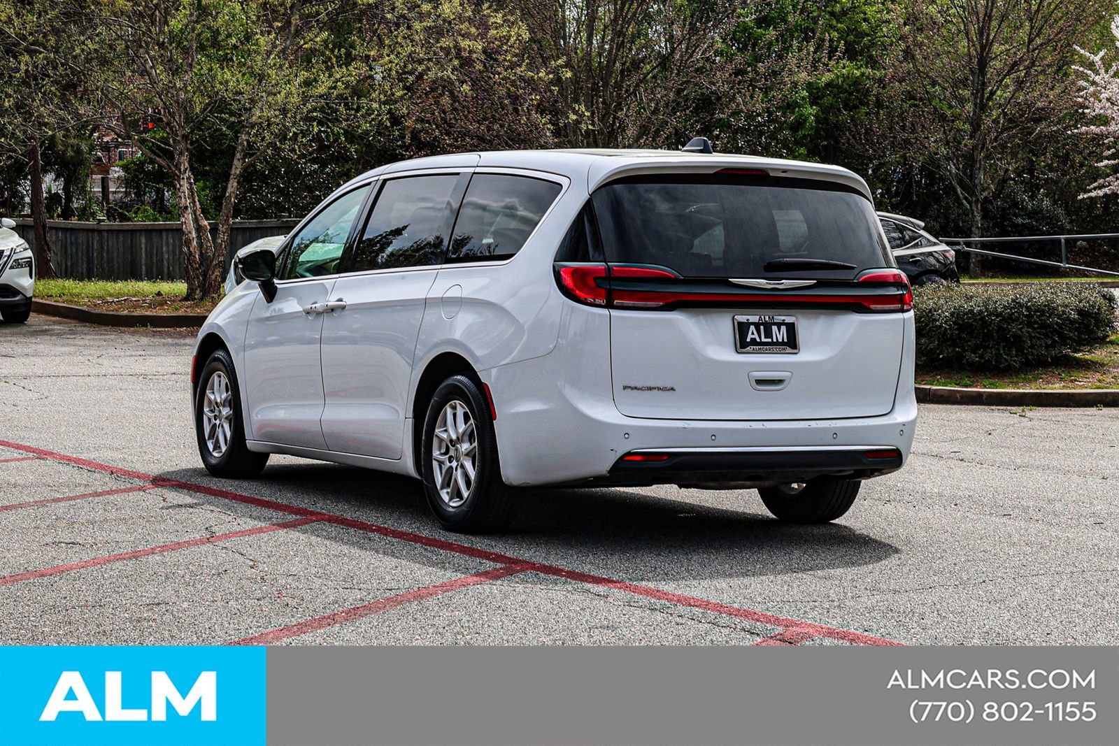 2024 Chrysler Pacifica Touring-L