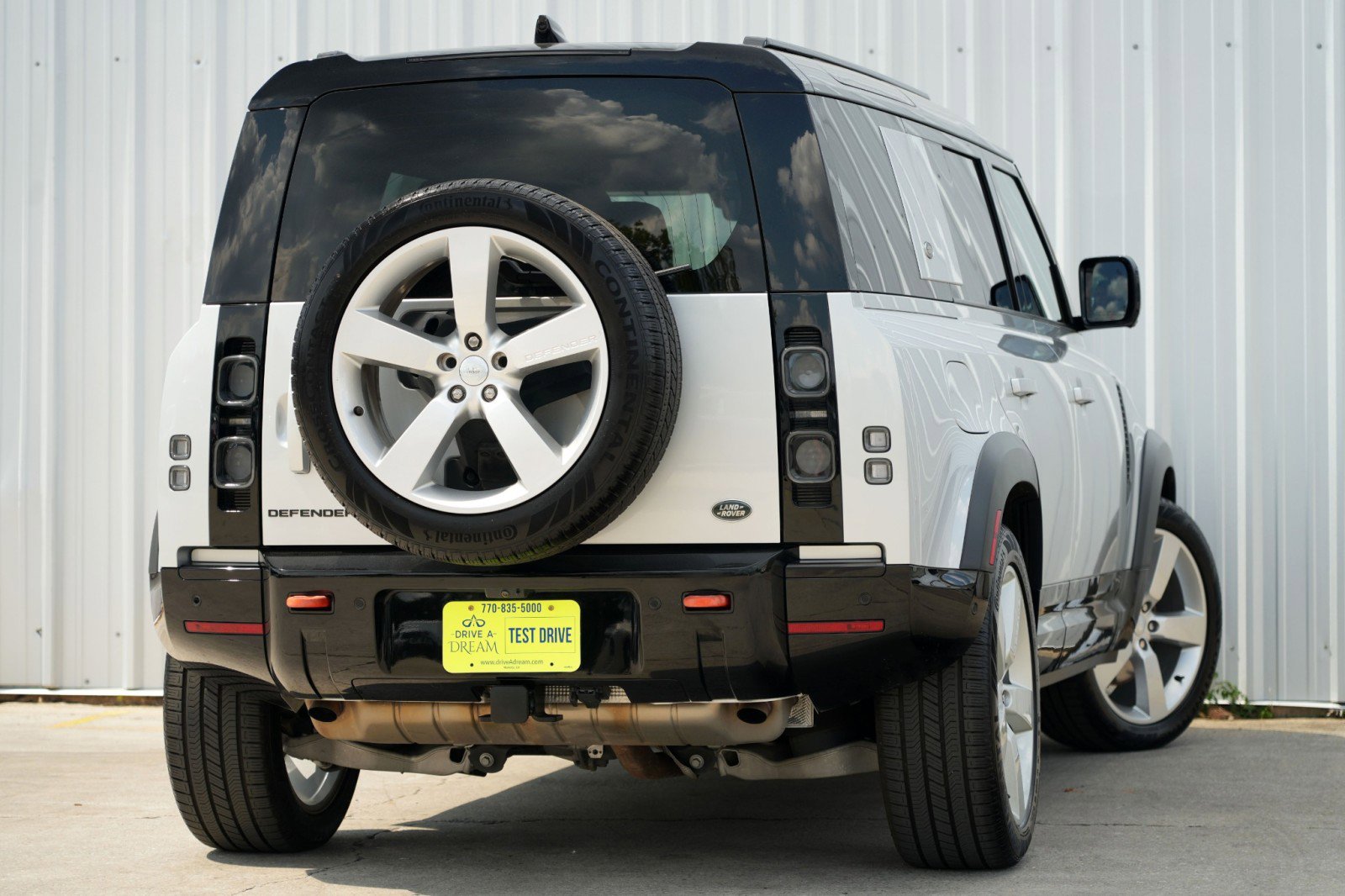 2023 Land Rover Defender 110 X