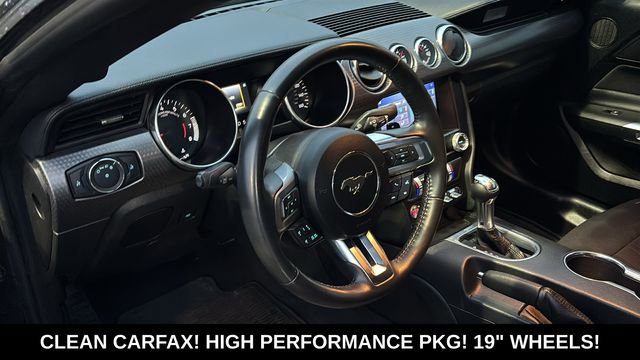 2022 Ford Mustang Coupe